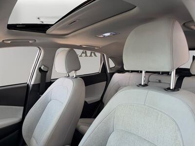 2023 Hyundai KONA Electric SEL - Photo 9 - Lennox, CA 90304