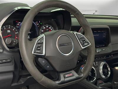 2023 Chevrolet Camaro SS 2SS   - Photo 12 - Lennox, CA 90304