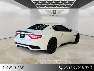 2011 Maserati GranTurismo S   - Photo 5 - Lennox, CA 90304