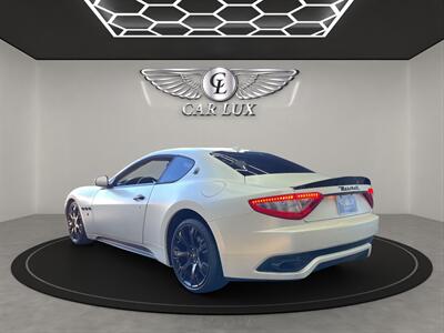 2011 Maserati GranTurismo S   - Photo 5 - Lennox, CA 90304
