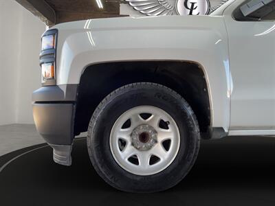 2014 Chevrolet Silverado 1500 Work Truck   - Photo 9 - Lennox, CA 90304