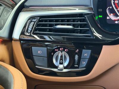 2020 BMW 540i   - Photo 21 - Lennox, CA 90304