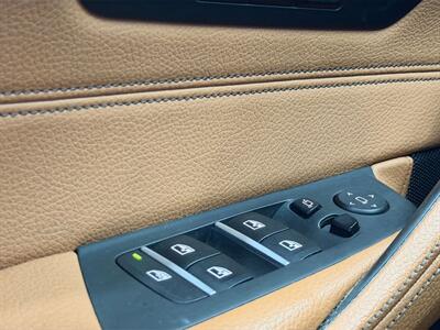 2020 BMW 540i   - Photo 22 - Lennox, CA 90304