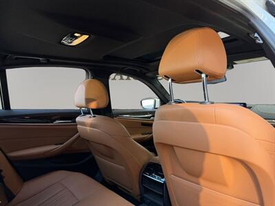 2020 BMW 540i   - Photo 27 - Lennox, CA 90304