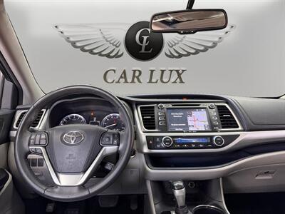 2016 Toyota Highlander XLE V6   - Photo 10 - Lennox, CA 90304