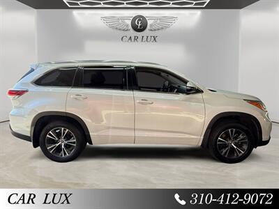 2016 Toyota Highlander XLE V6   - Photo 6 - Lennox, CA 90304