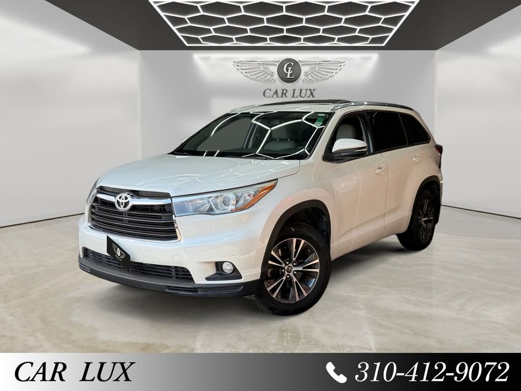 2016 Toyota Highlander XLE V6   - Photo 1 - Lennox, CA 90304