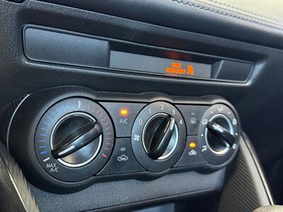 2018 Toyota Yaris Sedan - Photo 19 - Lennox, CA 90304