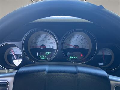 2014 Dodge Challenger SXT   - Photo 11 - Lennox, CA 90304