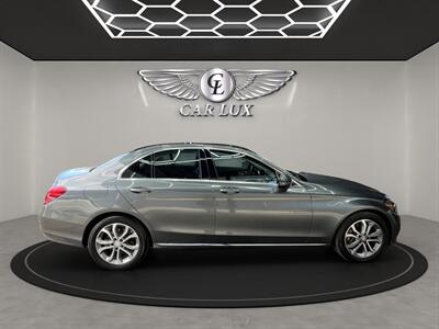 2017 Mercedes-Benz C 300   - Photo 8 - Lennox, CA 90304