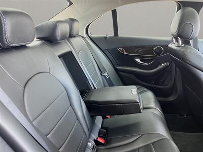 2017 Mercedes-Benz C 300   - Photo 17 - Lennox, CA 90304