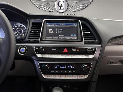 2018 Hyundai SONATA Limited   - Photo 15 - Lennox, CA 90304