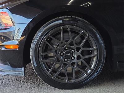 2014 Ford Mustang Shelby GT500   - Photo 20 - Lennox, CA 90304