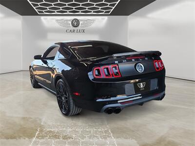 2014 Ford Mustang Shelby GT500   - Photo 3 - Lennox, CA 90304