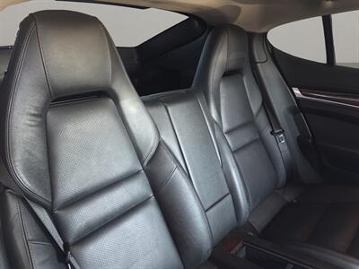 2011 Porsche Panamera 4   - Photo 16 - Lennox, CA 90304