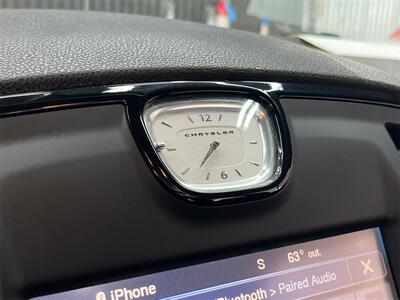 2014 Chrysler 300 Series S   - Photo 17 - Lennox, CA 90304