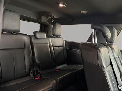 2020 Ford Expedition MAX XLT   - Photo 18 - Lennox, CA 90304