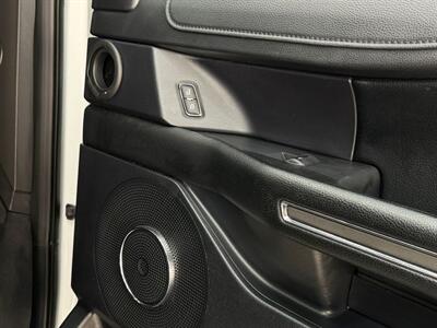 2020 Ford Expedition MAX XLT   - Photo 30 - Lennox, CA 90304