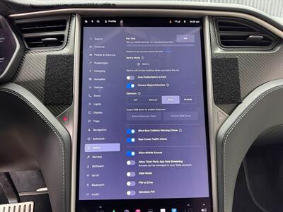 2020 Tesla Model X Performance   - Photo 34 - Lennox, CA 90304