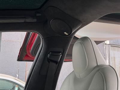 2020 Tesla Model X Performance   - Photo 21 - Lennox, CA 90304