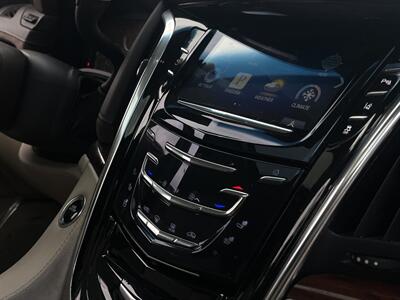 2015 Cadillac Escalade ESV Luxury   - Photo 21 - Lennox, CA 90304