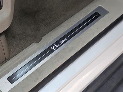2015 Cadillac Escalade ESV Luxury   - Photo 29 - Lennox, CA 90304