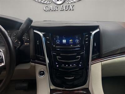2015 Cadillac Escalade ESV Luxury   - Photo 14 - Lennox, CA 90304