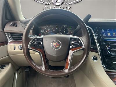 2015 Cadillac Escalade ESV Luxury   - Photo 9 - Lennox, CA 90304