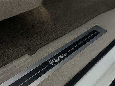 2015 Cadillac Escalade ESV Luxury   - Photo 20 - Lennox, CA 90304