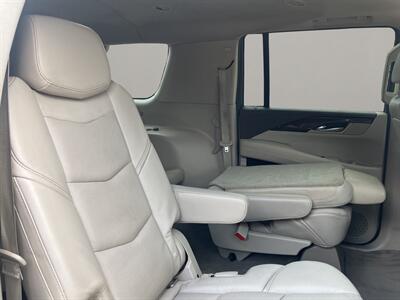 2015 Cadillac Escalade ESV Luxury   - Photo 16 - Lennox, CA 90304
