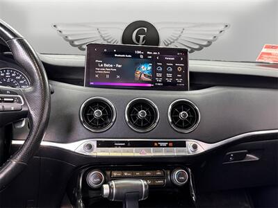 2022 Kia Stinger GT-Line - Photo 11 - Lennox, CA 90304