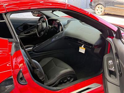 2024 Chevrolet Corvette Stingray 2LT   - Photo 30 - Lennox, CA 90304