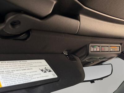 2024 Chevrolet Corvette Stingray 2LT   - Photo 26 - Lennox, CA 90304