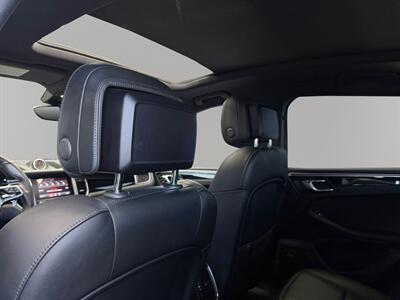 2018 Porsche Macan   - Photo 18 - Lennox, CA 90304