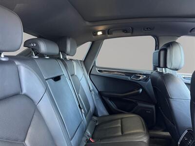 2018 Porsche Macan   - Photo 28 - Lennox, CA 90304