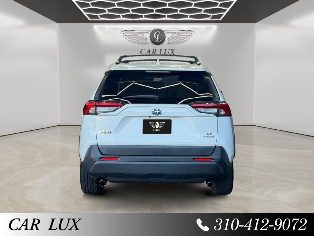 2020 Toyota RAV4 Hybrid LE - Photo 4 - Lennox, CA 90304