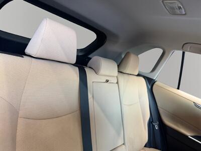 2020 Toyota RAV4 Hybrid LE - Photo 25 - Lennox, CA 90304