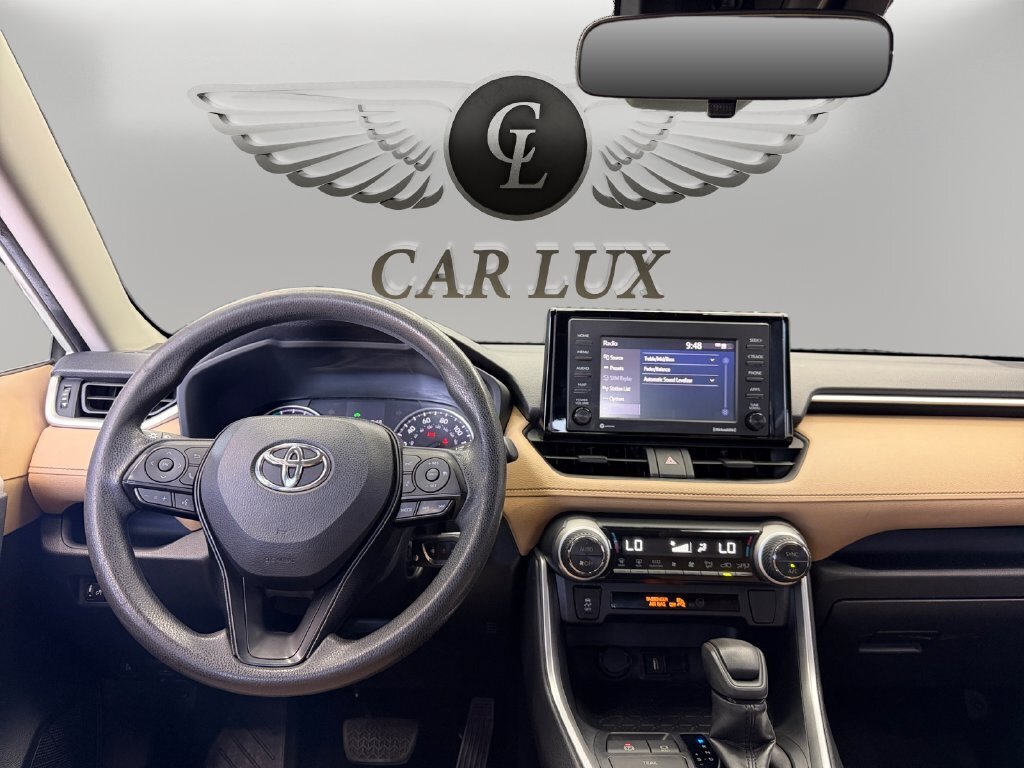 2020 Toyota RAV4 Hybrid LE - Photo 10 - Lennox, CA 90304