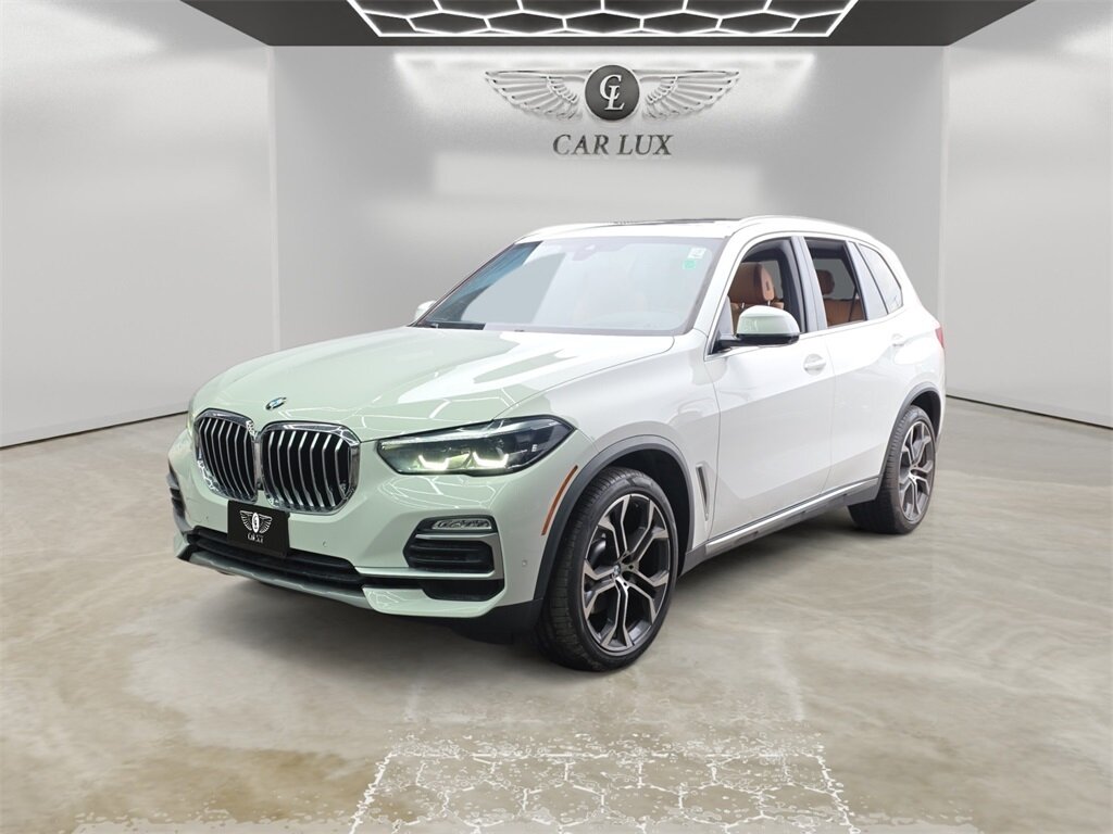 2021 BMW X5 40i's photo