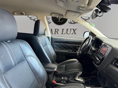 2018 Mitsubishi Outlander PHEV GT   - Photo 15 - Lennox, CA 90304