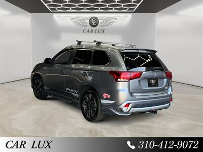 2018 Mitsubishi Outlander PHEV GT   - Photo 3 - Lennox, CA 90304