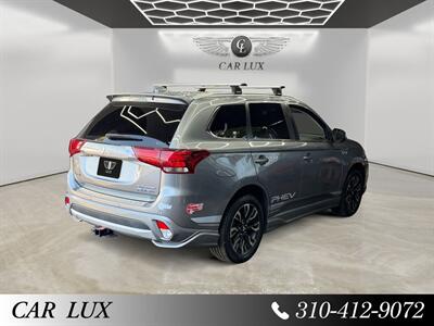 2018 Mitsubishi Outlander PHEV GT   - Photo 5 - Lennox, CA 90304