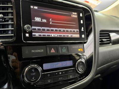 2018 Mitsubishi Outlander PHEV GT   - Photo 21 - Lennox, CA 90304