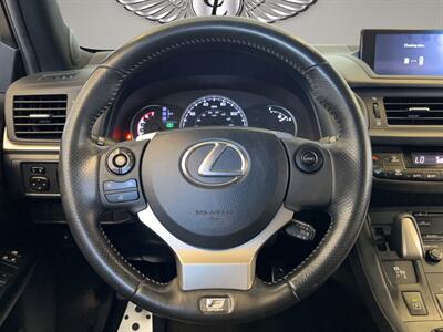 2015 Lexus CT 200h  F SPORT - Photo 11 - Lennox, CA 90304