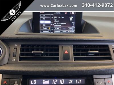 2015 Lexus CT 200h  F SPORT - Photo 16 - Lennox, CA 90304