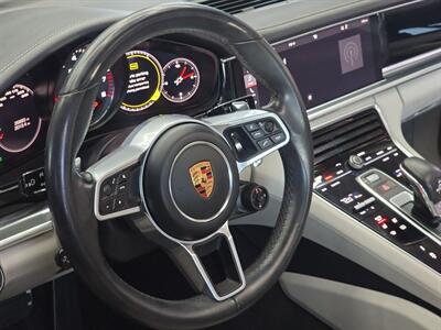 2018 Porsche Panamera Turbo   - Photo 21 - Lennox, CA 90304