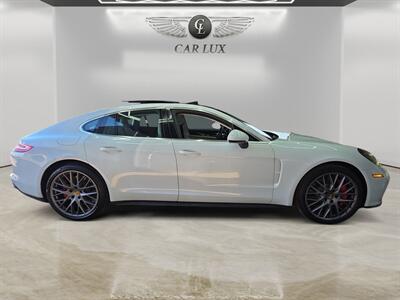 2018 Porsche Panamera Turbo   - Photo 6 - Lennox, CA 90304