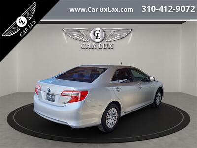 2014 Toyota Camry Hybrid LE   - Photo 7 - Lennox, CA 90304