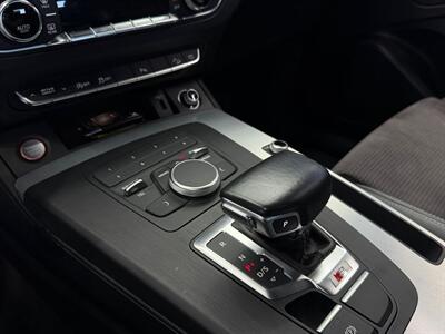2020 Audi SQ5 Premium quattro - Photo 23 - Lennox, CA 90304