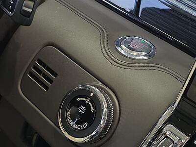 2020 Lincoln Navigator L Black Label   - Photo 37 - Lennox, CA 90304